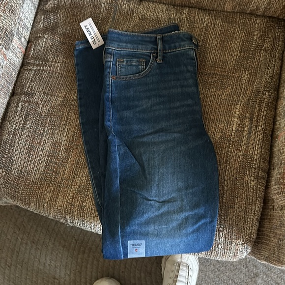 Brand New Old Navy Jeans - Picture 2 of 3